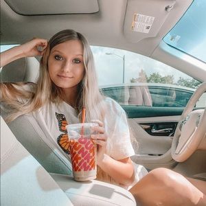 Meet your Posher, Madeleine